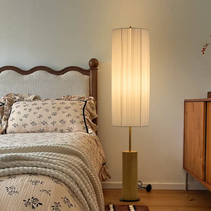 Premium bedroom bedside Japanese zen homestay warm sofa floor-to-ceiling ambient light